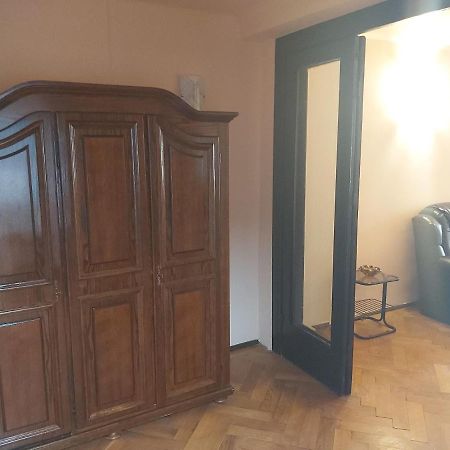 Kitty Apartament Apartment Bucureşti Exterior foto