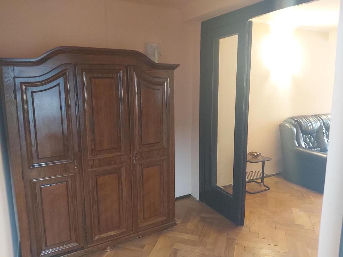 Kitty Apartament Apartment Bucureşti Exterior foto
