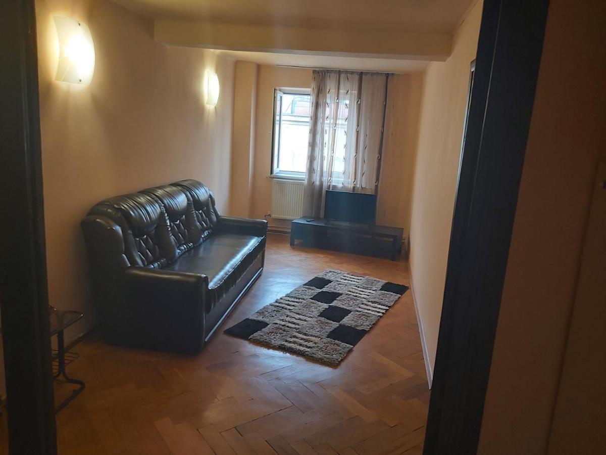 Kitty Apartament Apartment Bucureşti Exterior foto