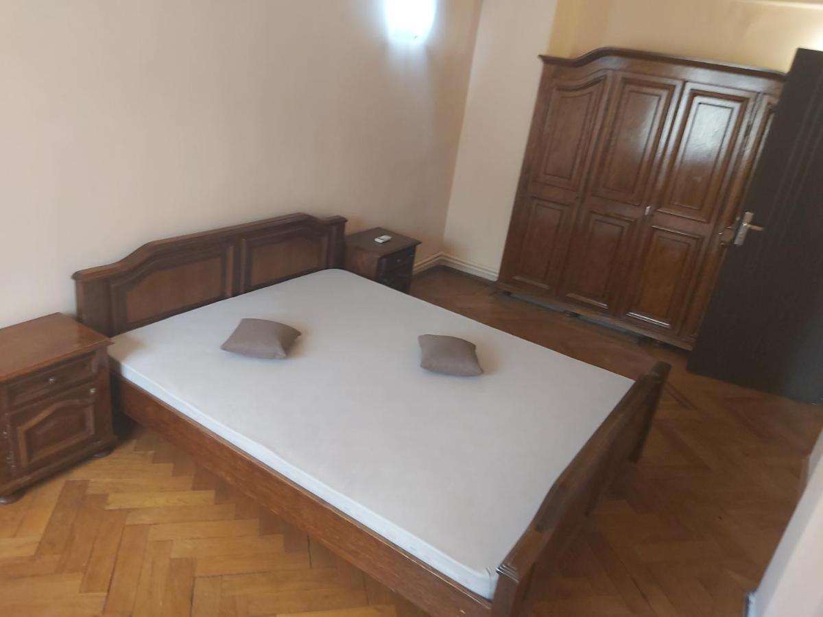 Kitty Apartament Apartment Bucureşti Exterior foto