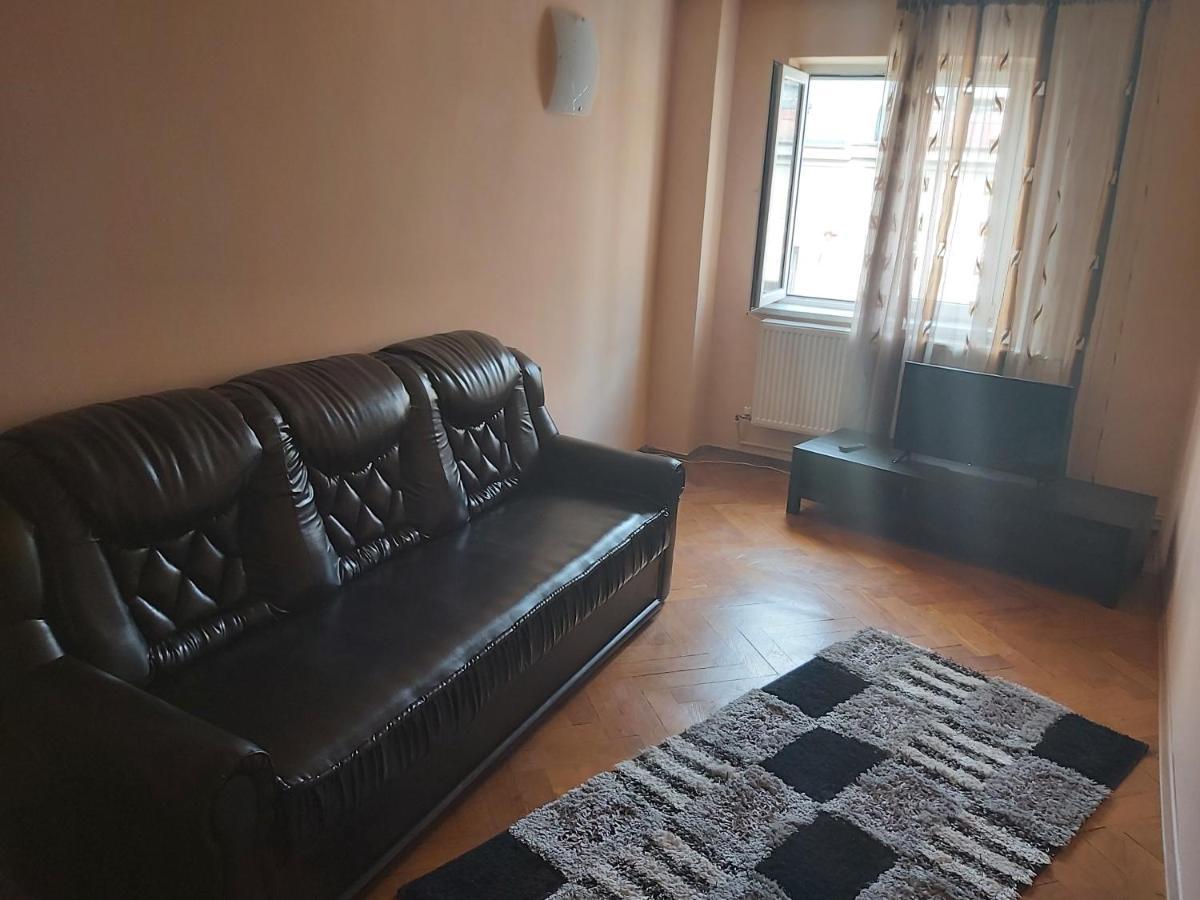 Kitty Apartament Apartment Bucureşti Exterior foto